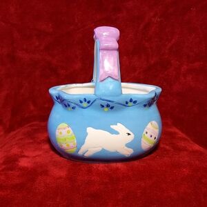 NWT Ceramic Easter Basket With Handle Candy Dish Blue White Bunny 6"